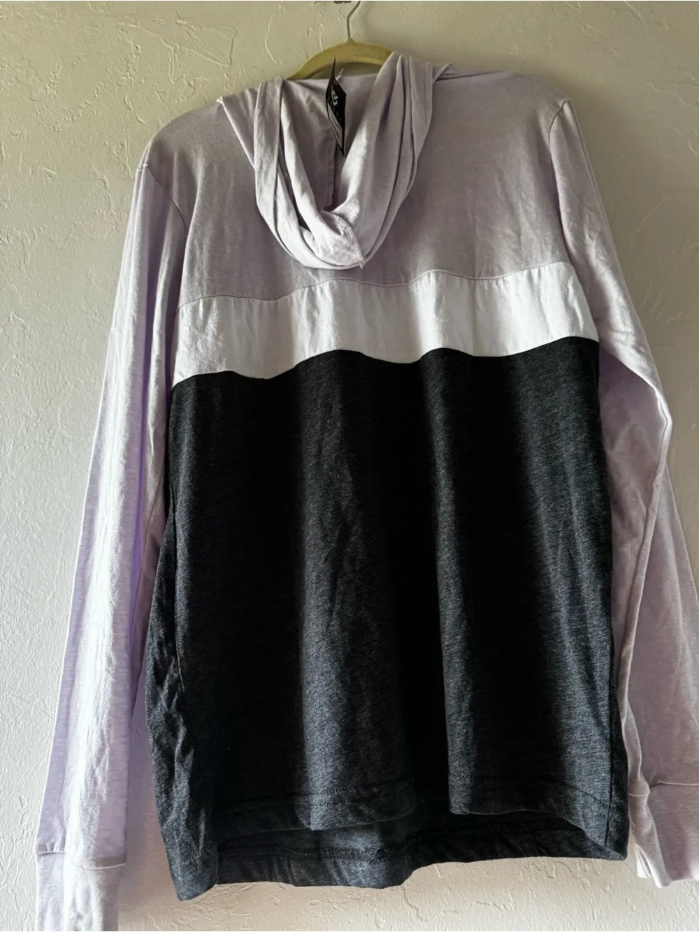 NWT Veece Pano Hood Colorblock Lightweight Long Sleeve Hoodie Shirt Size L